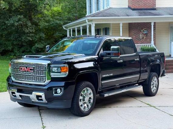 GMC SIERRA HD 2019 1GT12SEY9KF118394 image